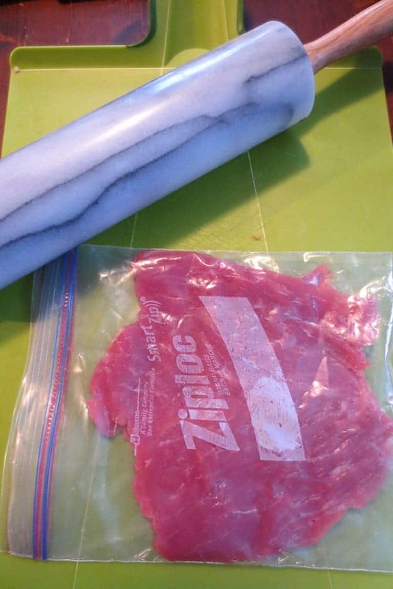 How to flatten pork filet with a roll pin to make stuffed pork or steaks