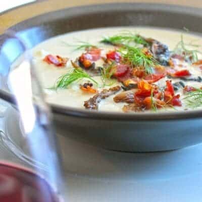 Cream of fennel with oyster mushrooms and crispy bacon. Gourmet recipes