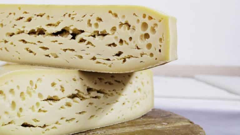Cacio del Po, formaggio artigianale italiano. Ricette con formaggio: pasta