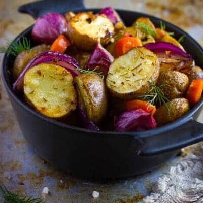 Verdure al forno ricetta perfetta, cipolle patate carote arrosto verdure arrosto