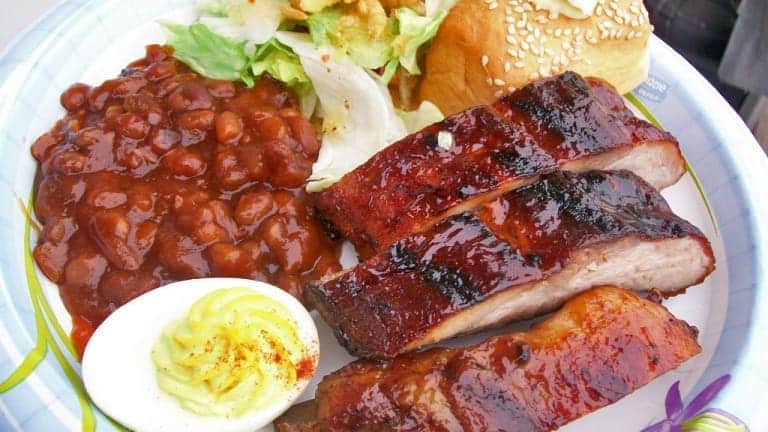 Kansas City ribs are perfect for a red wine like Scoppiettino di Prepotto 2010