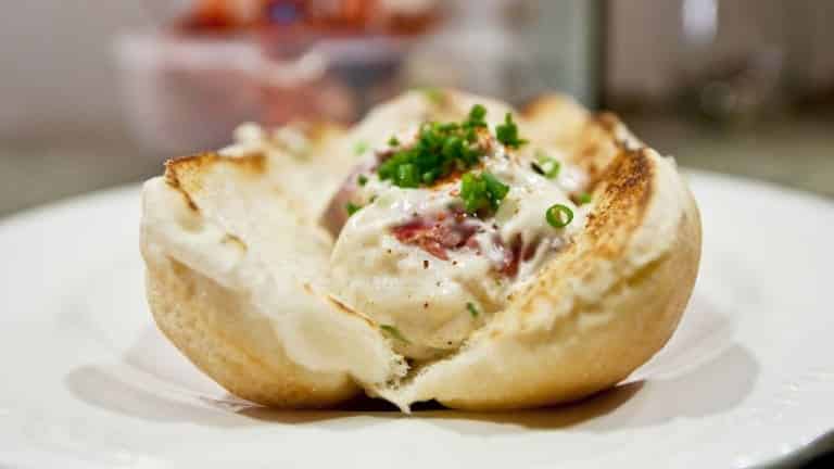 Lobster Roll ricetta americana, panino con astice maionese sedano e burro