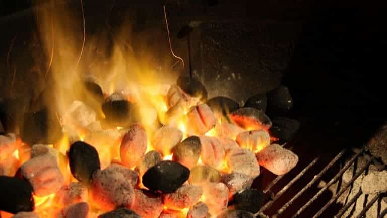 Brace per grigliata di pesce, pesce spada alla brace
