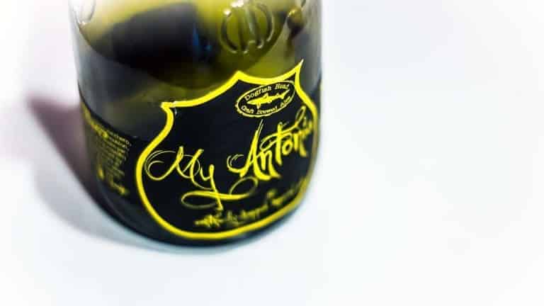 My Antonia beer review, price features, imperial pilsner flavors, beer tasting