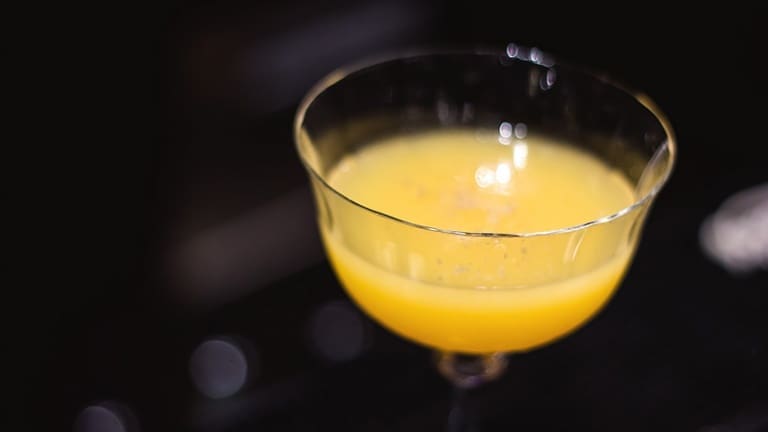 Bergamozzo: cocktail di San Valentino con frutto della passione