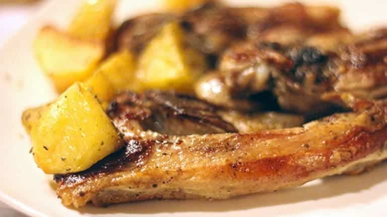 Roman cuisine, lamb in the oven with potatoes recipe lamb in the oven with potatoes