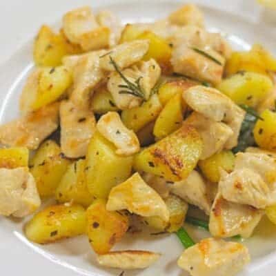 Straccetti di pollo, ricetta facile e veloce, ecco come fare un grande piatto