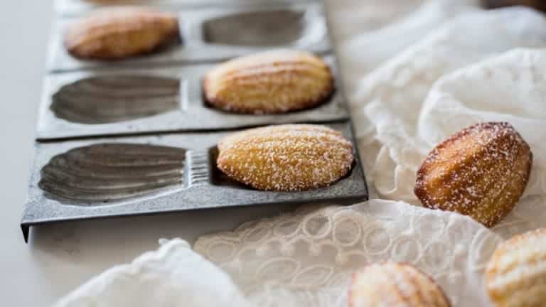 Vegan Madeleine, vegan pastry recipes, how to make madeleines without butter