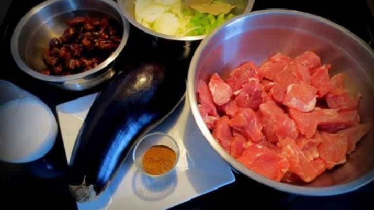 Easy and delicious recipe: learn how to cook like a pro. Eggplants, dates, pork.