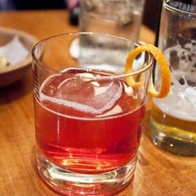 Negroni sbagliato cocktail ricetta con ingredienti e dosi per fare drink con bitter e spumante,