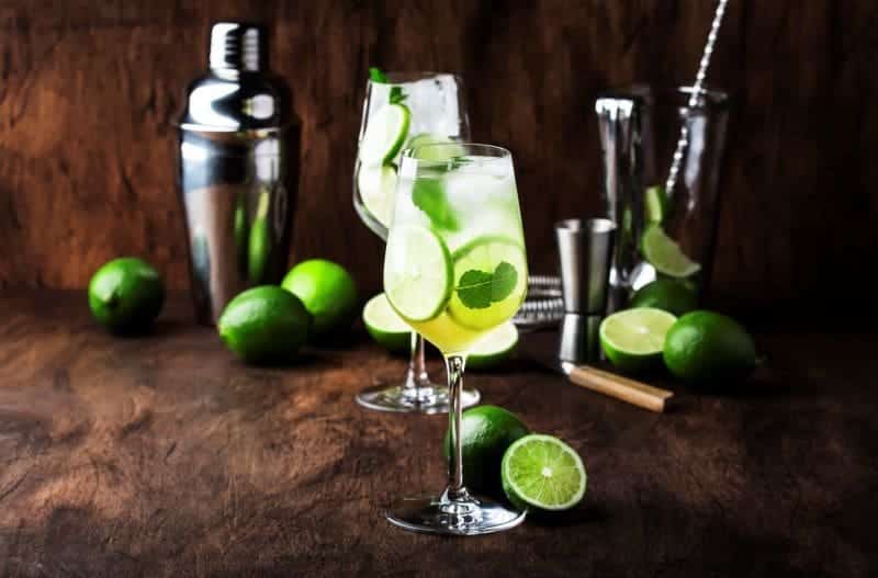 Spritz Bianco: La Ricetta Perfetta Per Fare Un Aperitivo Irresistibile