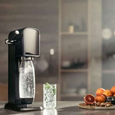 How to Make Soda Water: A Master Mixologist's Guide