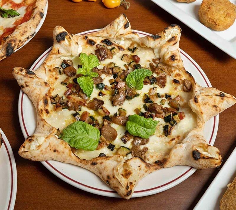 Is Pizzeria Da Attilio Naples' Best-Kept Pizza Secret? Our Honest Review
