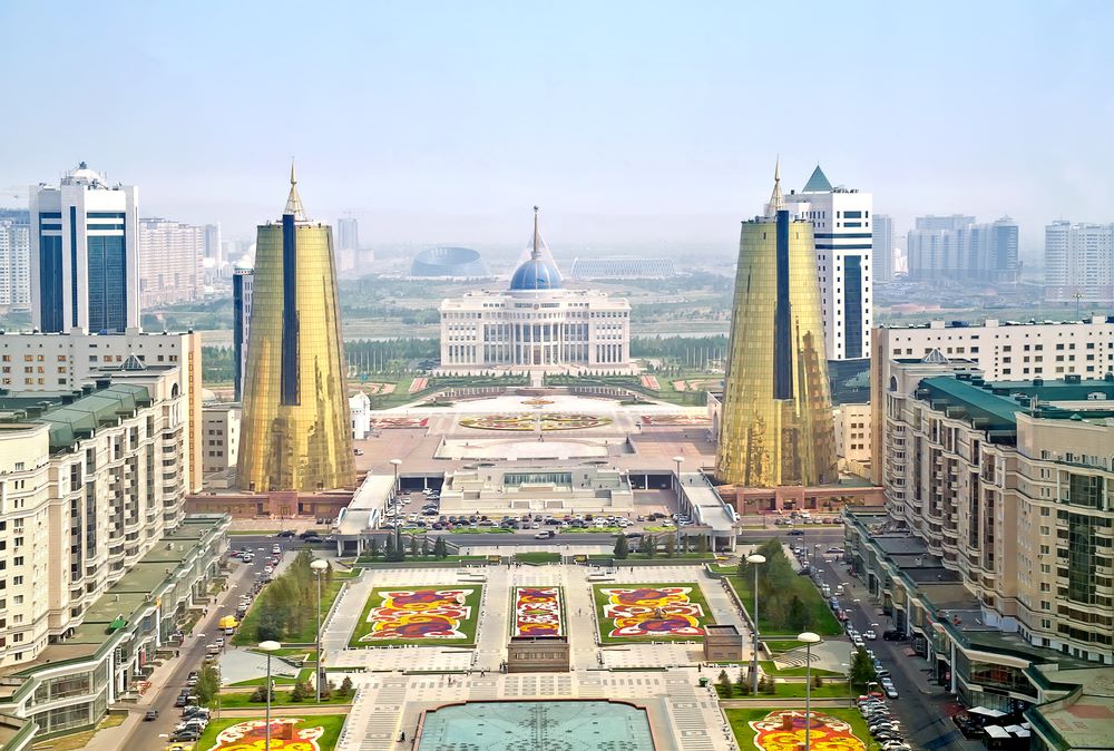Astana's Urban Park and Bizarre Architecture