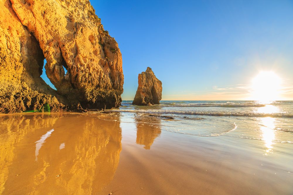 Praia da Rocha most beautiful beaches in Portugal Partimao