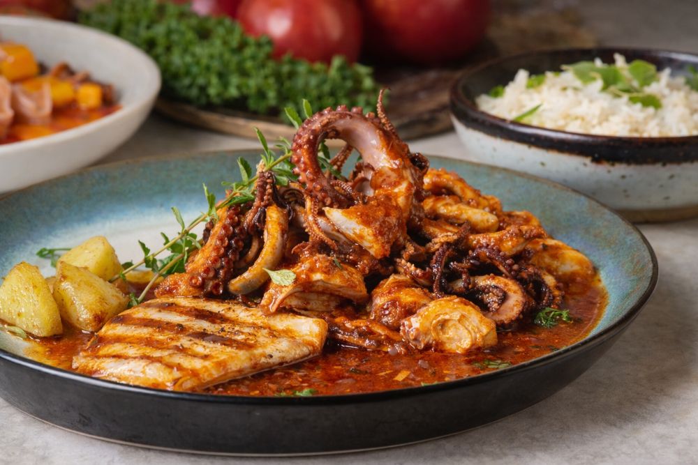Pescado a lo macho: la ricetta per fare uno straordinario piatto di pesce peruviano