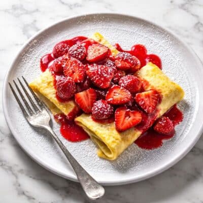 Crespelle gluten free con farina di farro e fragole. ricettina