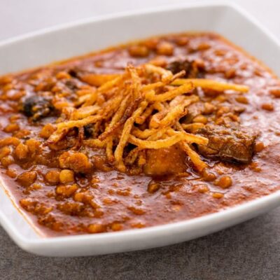 Khoresh-e Ghormeh Sabzi ricetta originale iraniana per fare stufato di manzo