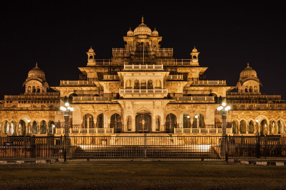 Albert Hall Museum travel guide