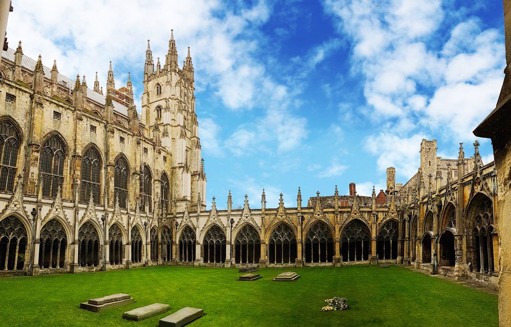 Canterbury Cathedral travel guide